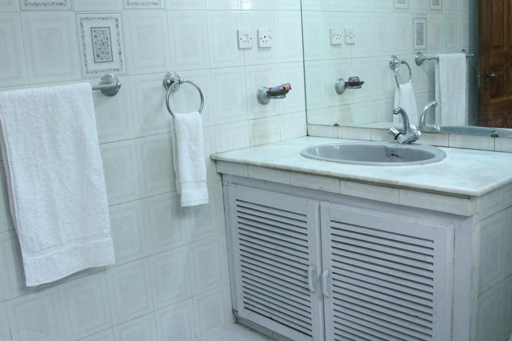 Delano Guest House Islamabad Room photo