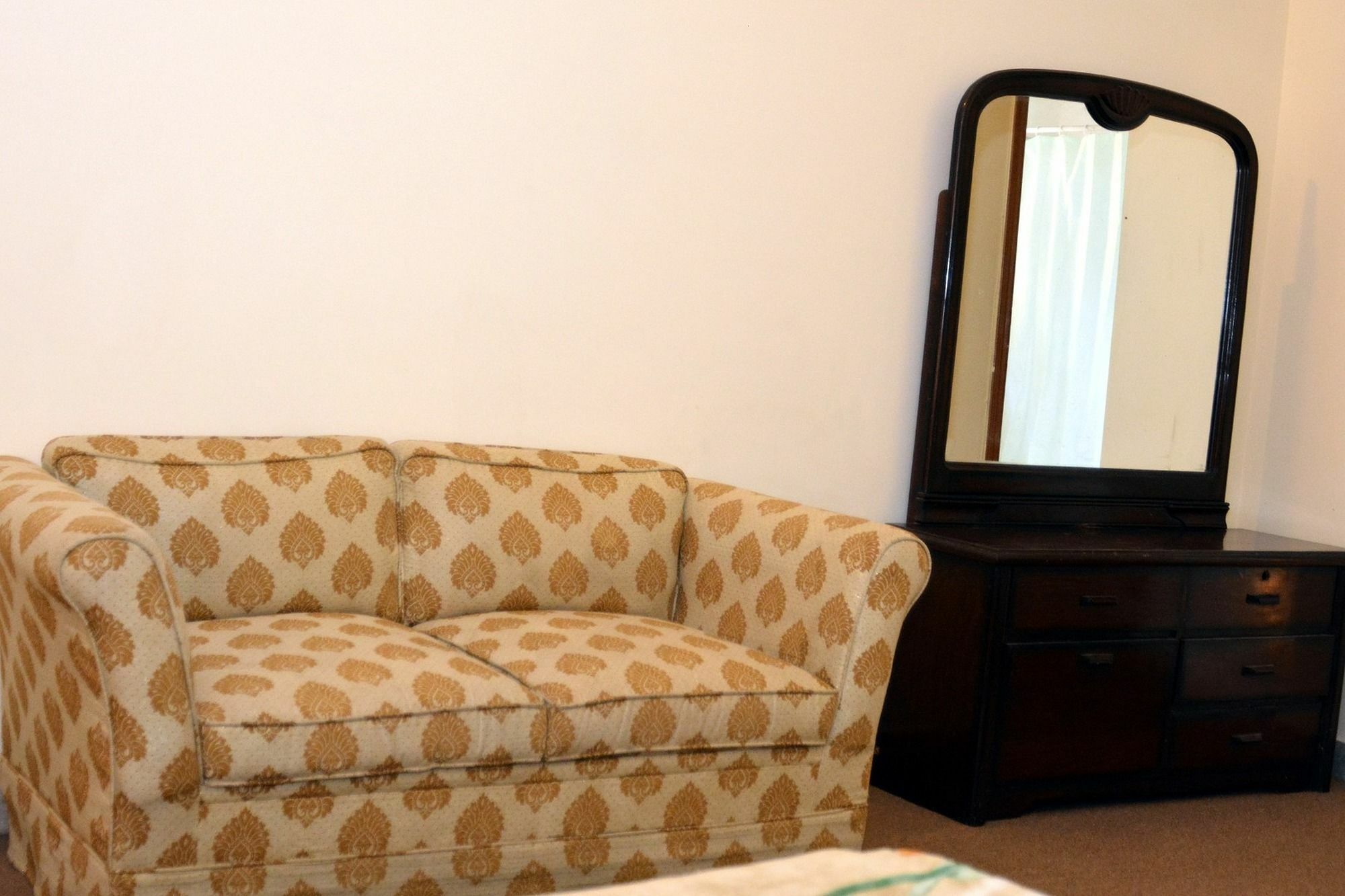 Delano Guest House Islamabad Exterior photo