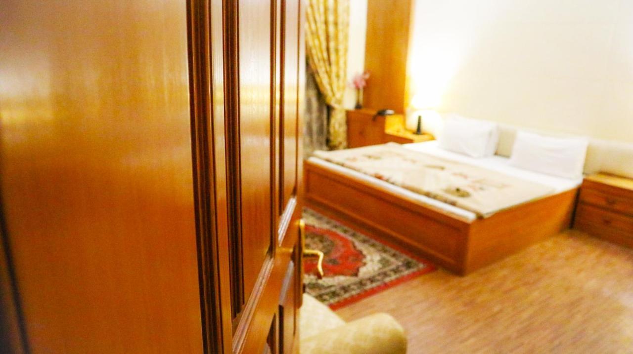 Delano Guest House Islamabad Exterior photo
